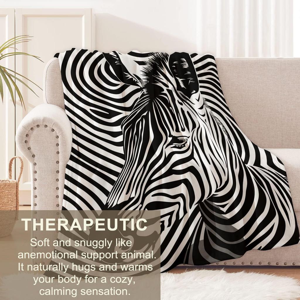 Close-up of Colorful Animals Digital-printed Polyester Bedroom Velvet Flannel Soft Sofa Cover Blanket Fleece Sofa Cover Blankets