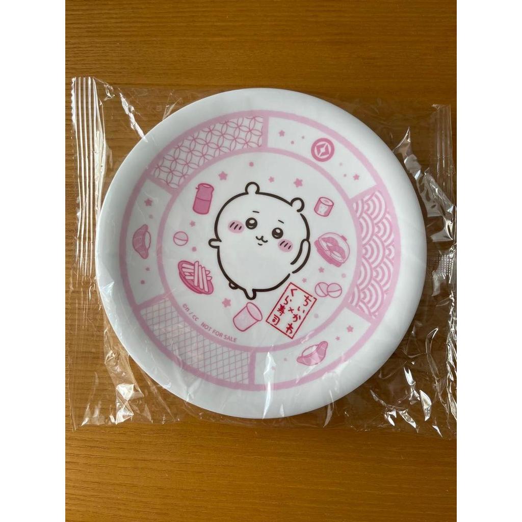 Used Kura Sushi x Chiikawa Usagi 2-piece set Original Sushi Plate with Bonus (Can Badge + Magnet)