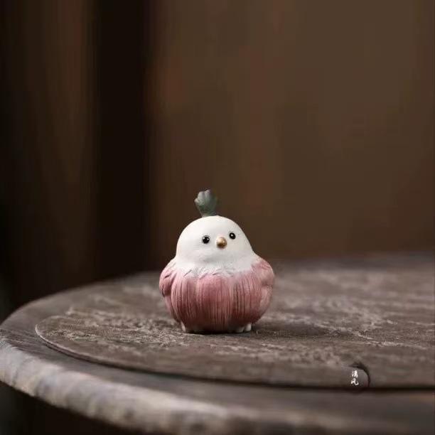 Handmade Yixing Purple Clay Garlic Bird Tea Pet Ornament