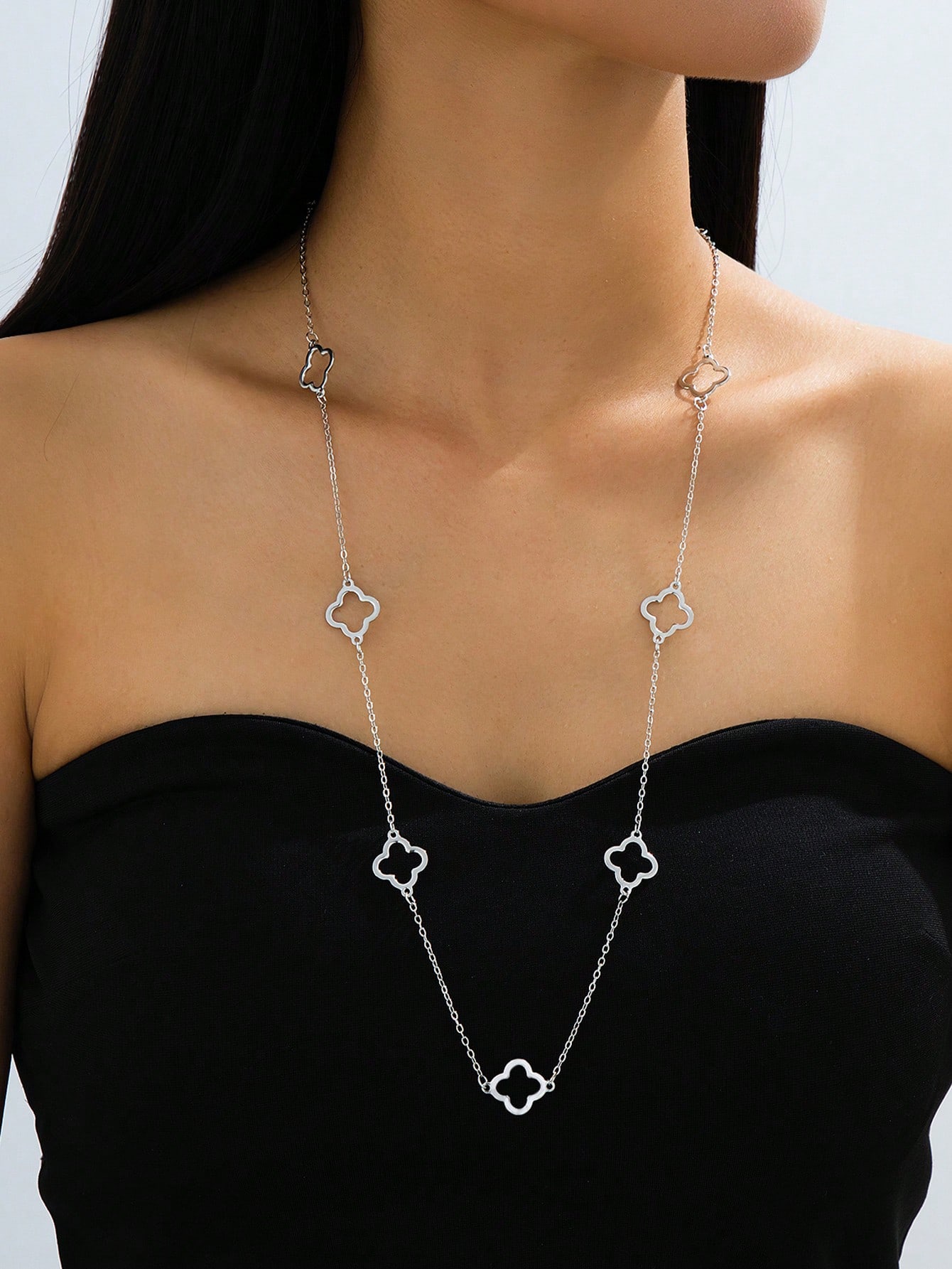 

Модное ожерелье для женских украшений