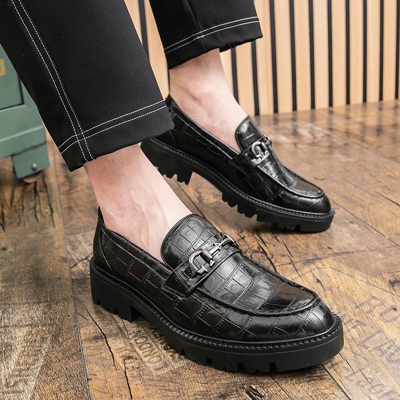 

New platform men s leather shoes, men s British style business dress, foot cover, one pedal, casual youth small leather shoes 38