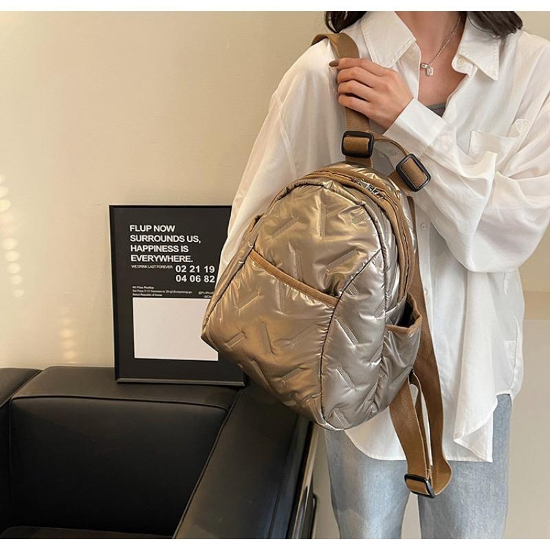 Fashionable Large Capacity Casual Backpack