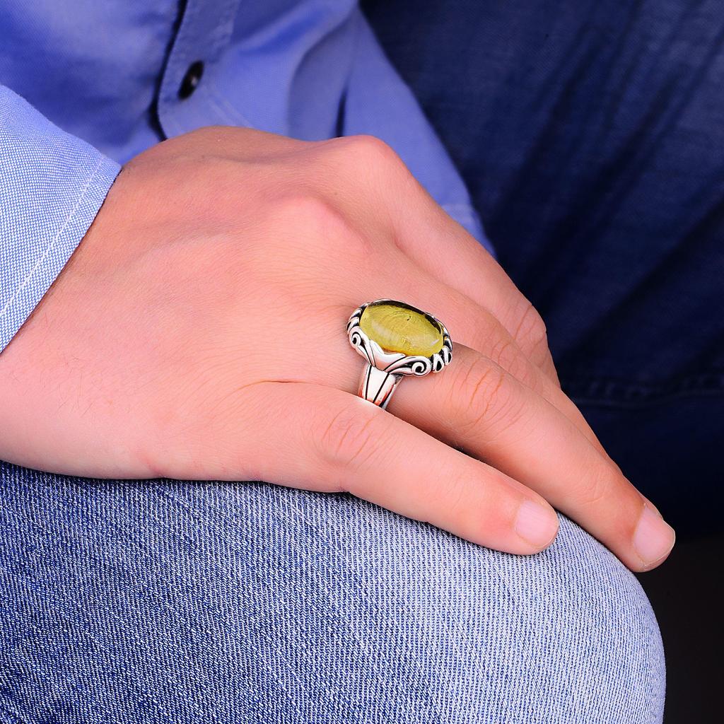 Pierścionek męski z naturalnym bursztynem 925K, unikatowy ręcznie wykonany pasek ze srebra próby 925, wykwintna biżuteria srebrna dla mężczyzn, niesamowity pomysł na prezent