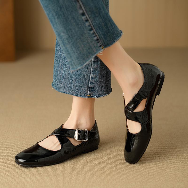 Fashion 2024 New Spring Women Shoes Square Toe Women Loafers Fashion Retro Mary Jane Shoes for Women Chunky Low Heels Ladies Shoes Flats