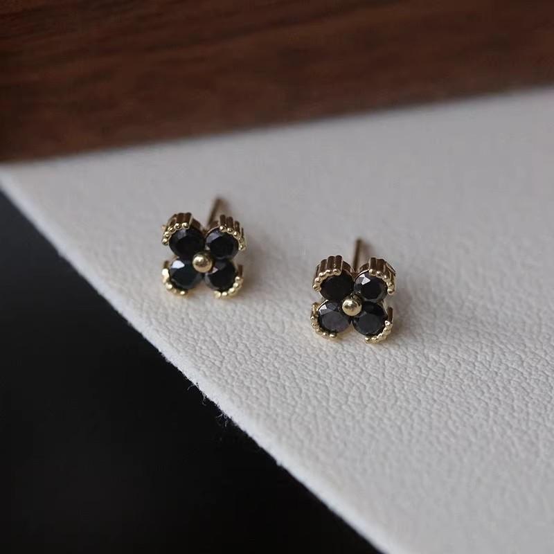 925 Sterling Silver Plated 14K Gold Black  White Zircon Flower Earrings for Women Exquisite Luxurious Party Ear Accessories Gold