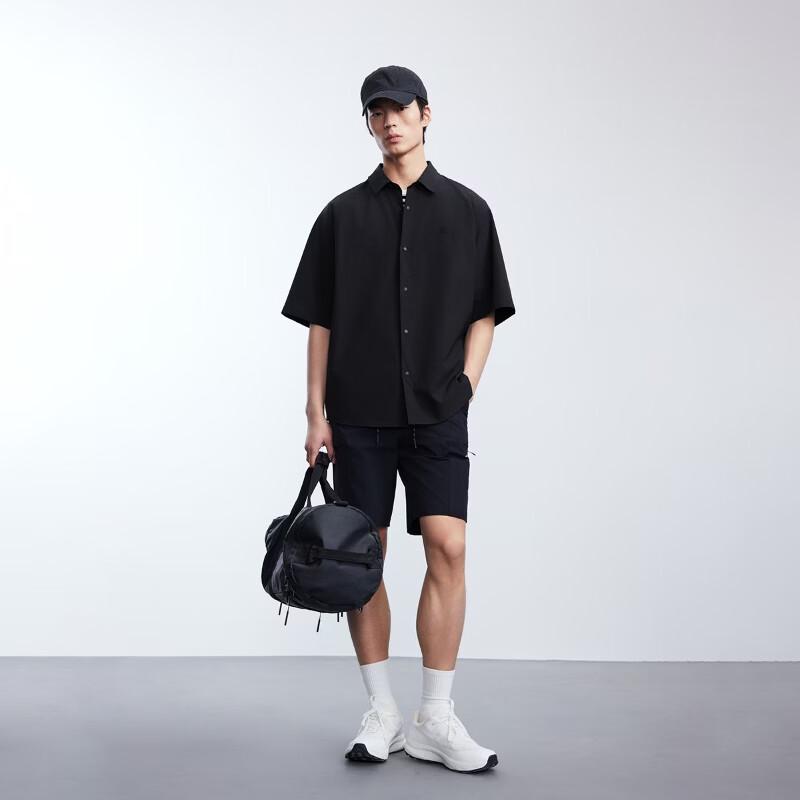 JACK&JONES Men's Loose Fit Short Sleeve Shirt