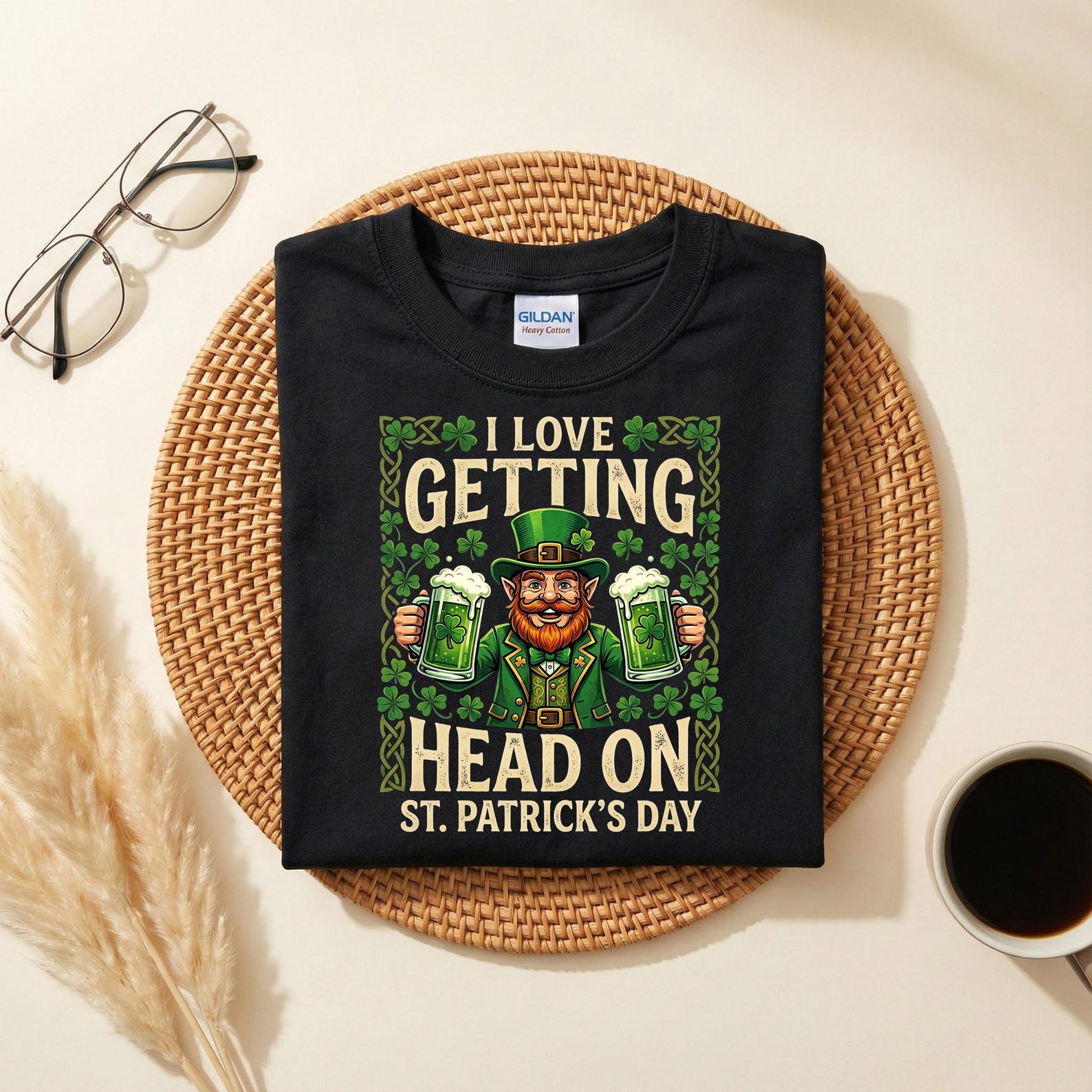 I Love Getting Head On St Patrick’s Day Shirt, Funny Irish Drinking Tee, Leprechaun Beer Mug Shirt, Shamrock Party Shirt 3XL