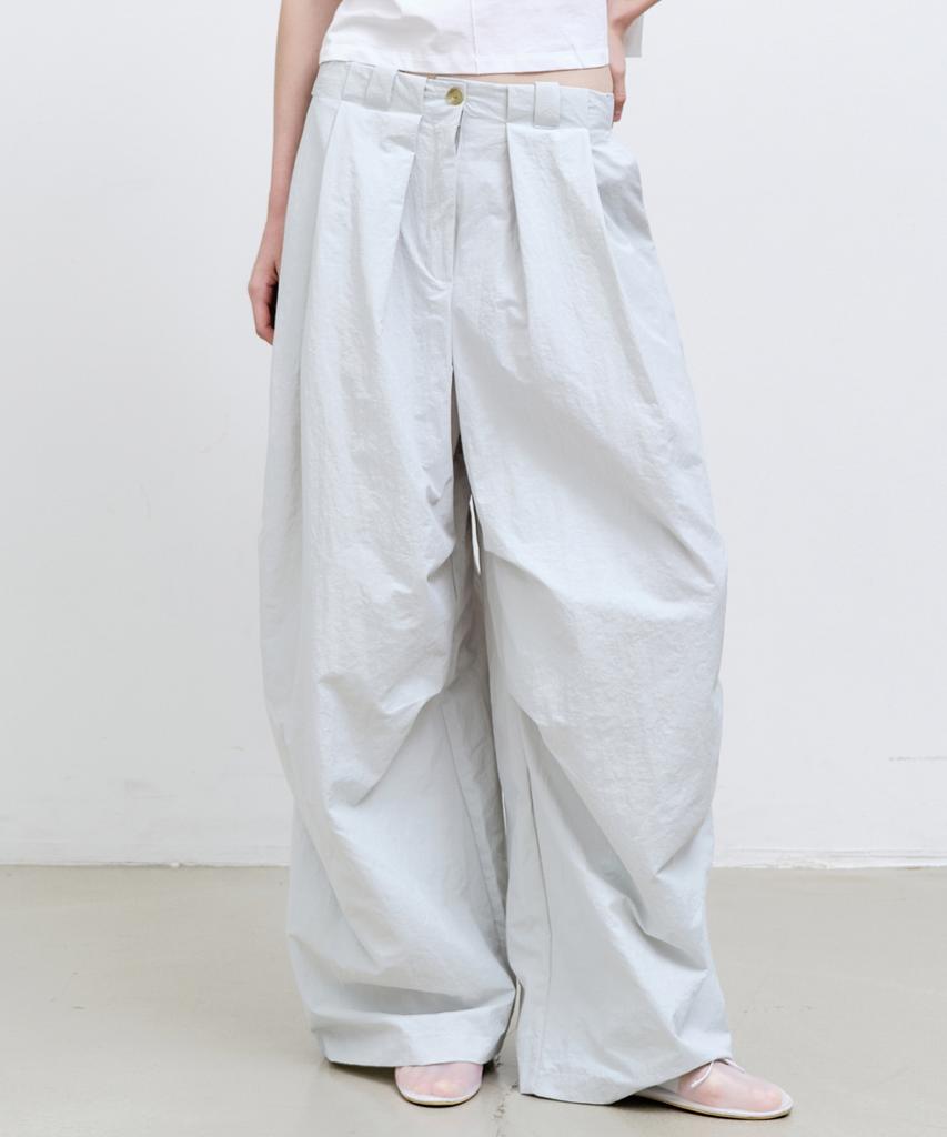 Nigaennikol Volume Tuck Wide Pants_Sky Blue