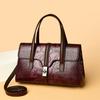 A Large-capacity Fashionable Single-shoulder Crossbody Bag for Middle-aged Women