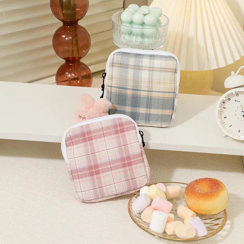 Women Portable Sanitary Napkin Tampon Storage Bag Cotton Travel Makeup Storage Bag Literary Zipper Coin Purse Sundries Storage