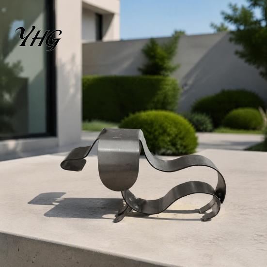 Dachshund Lover Gift Rustic Metal Garden Statue, 3D Sculpture, Weatherproof Statue Decor for Patio Lawn Yard Porch Table, Gifts Dog Outdoor Ornament