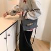 Vårtrend personlig enkel textur liten väska dam ny mode axel crossbody liten fyrkantig väska