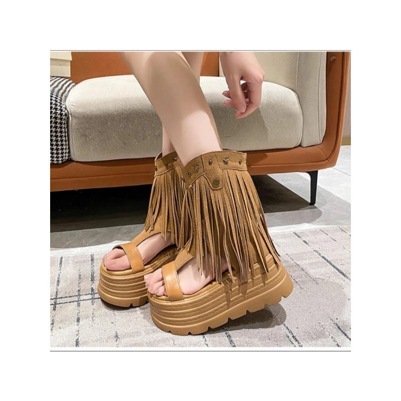 Fashion 8cm Platform Wedge Sandals Girl Summer Fashion Strap Roman Tassel Rivet Girl Shoes Personalized Kid Cool Boots Sandalias Mujer