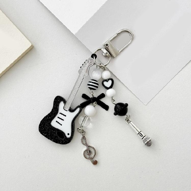 Fashionable Guitar Keychain Trendy Music Guitar Key Ornament for Girls and Women Add Charm to Everyday Accessories