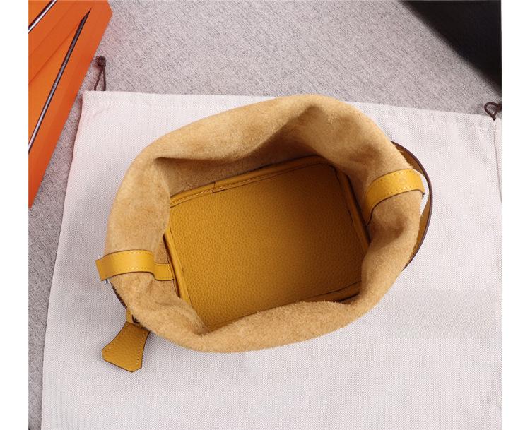 2022 Cowhide Lychee Pattern Bucket Bag: Stylish All-Match Handbag for Women