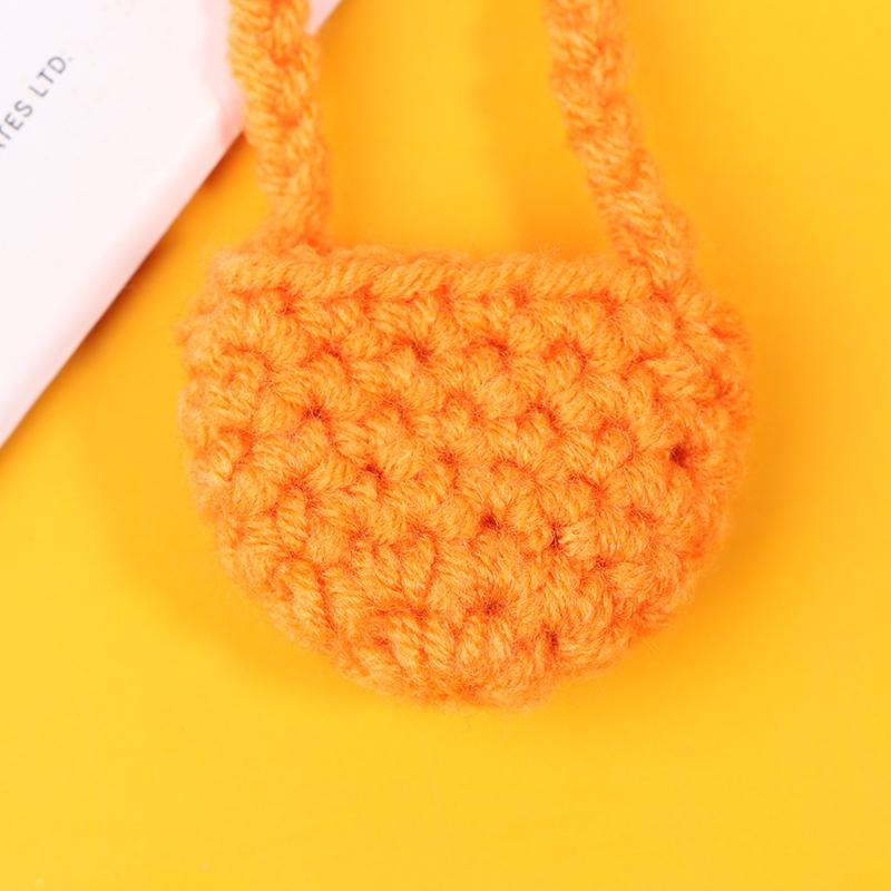 1/12 Dollhouse Woven Plush Shoulder Bag Dollhouse Mini Crossbody Bag Handbag For Dolls Dress Up Aceessories