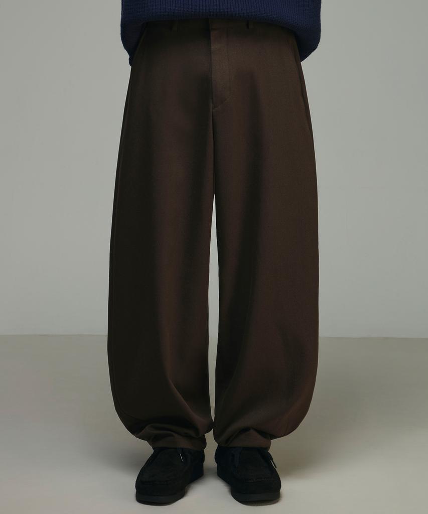 SIGNATURE Brushed Semi-Balloon Fit Slacks [Brown]