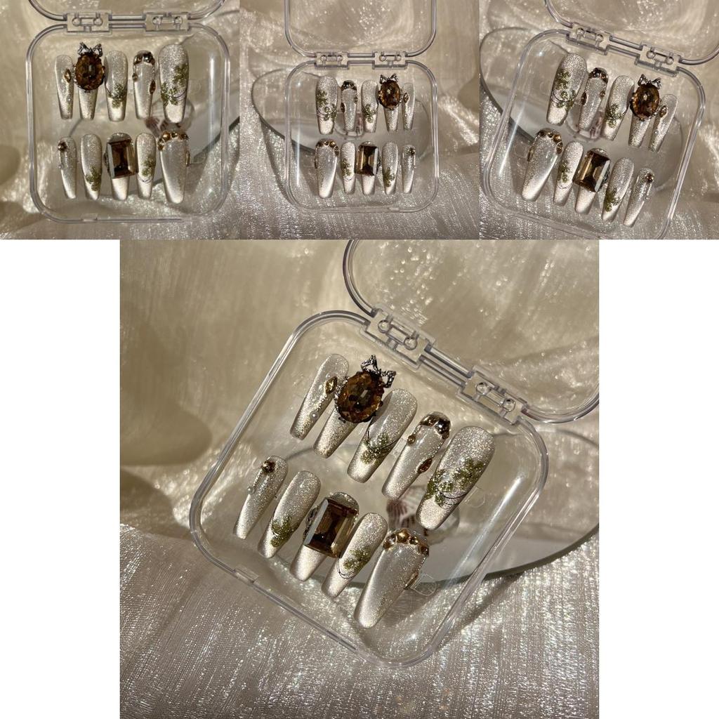 Glamorous And Eye-catching Nail Art For Fashionable Ladies