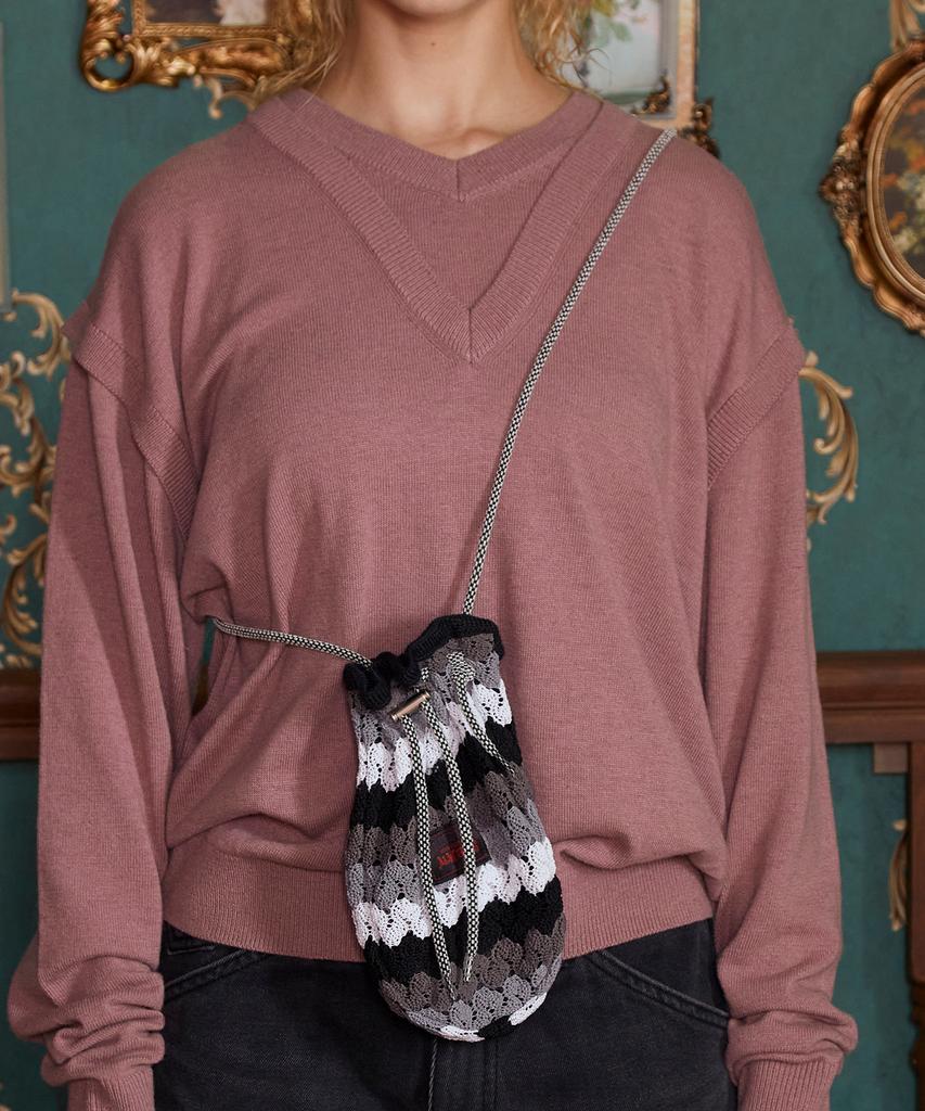 Unalloyed Striped Crochet Knit Bag / Gray