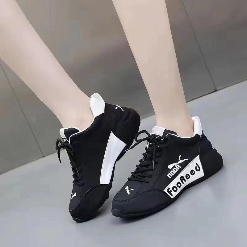 

Men s shoes soft sole comfortable versatile white shoes leather surface casual shoes men s trendy running women s shoes Male 44