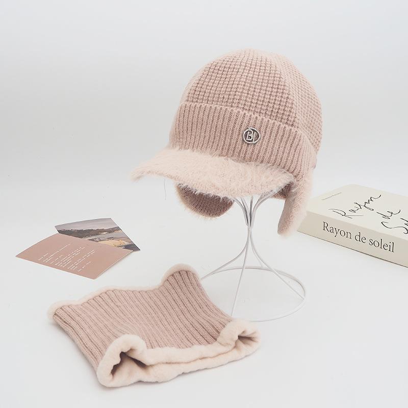 Winter Women's Hat Korean Version Warm Neck and Ear Protection Hat Outdoor Windproof Knitted Hat Scarf Two-piece Set