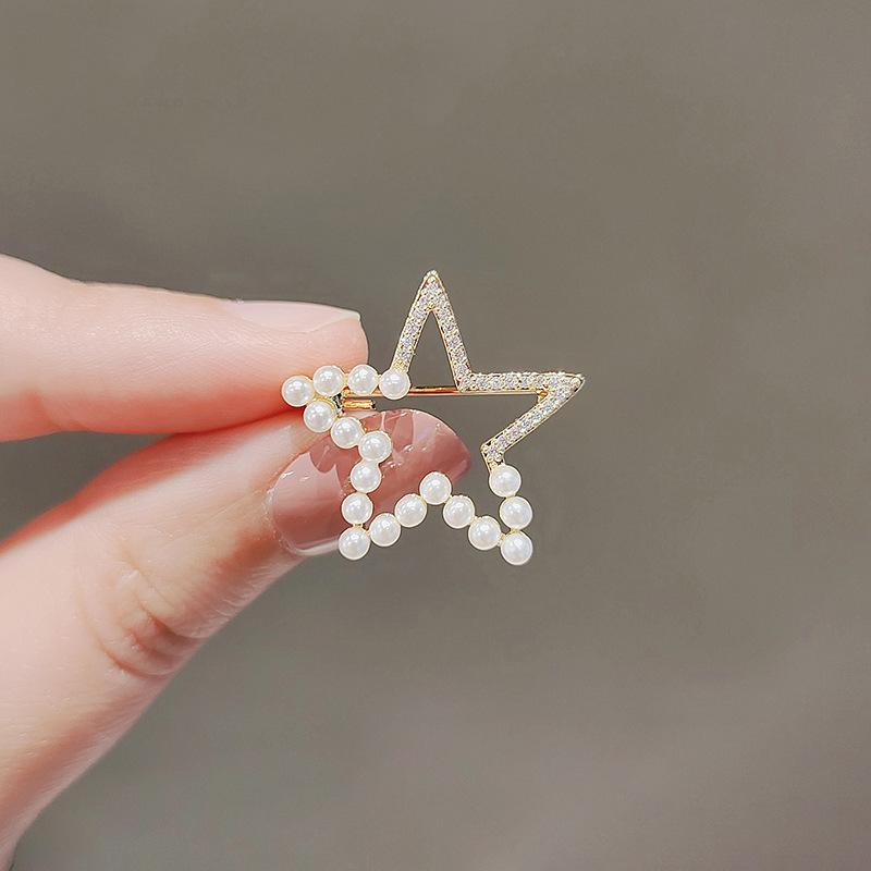 Opal Flash Diamond Bow Small Brooch Versatile Temperament Pin Anti-Light Artifact Fixed Clothes Suit Collar Pin