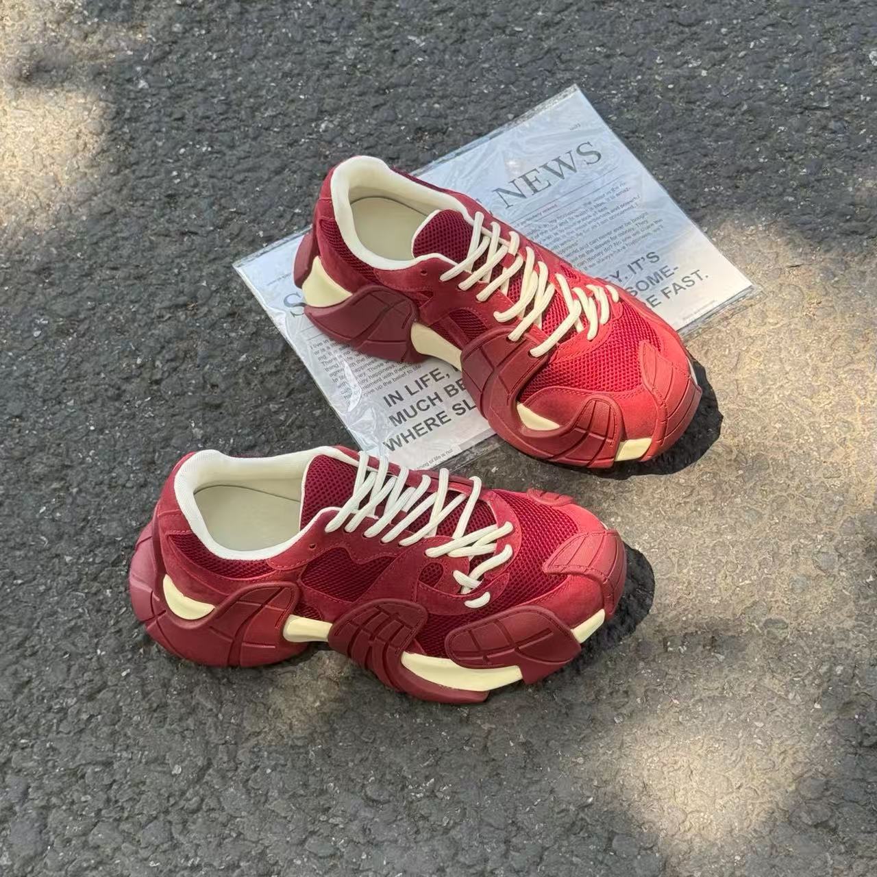 

New casual breathable sports shoes women s niche fashion versatile heightening dad shoes trend 40