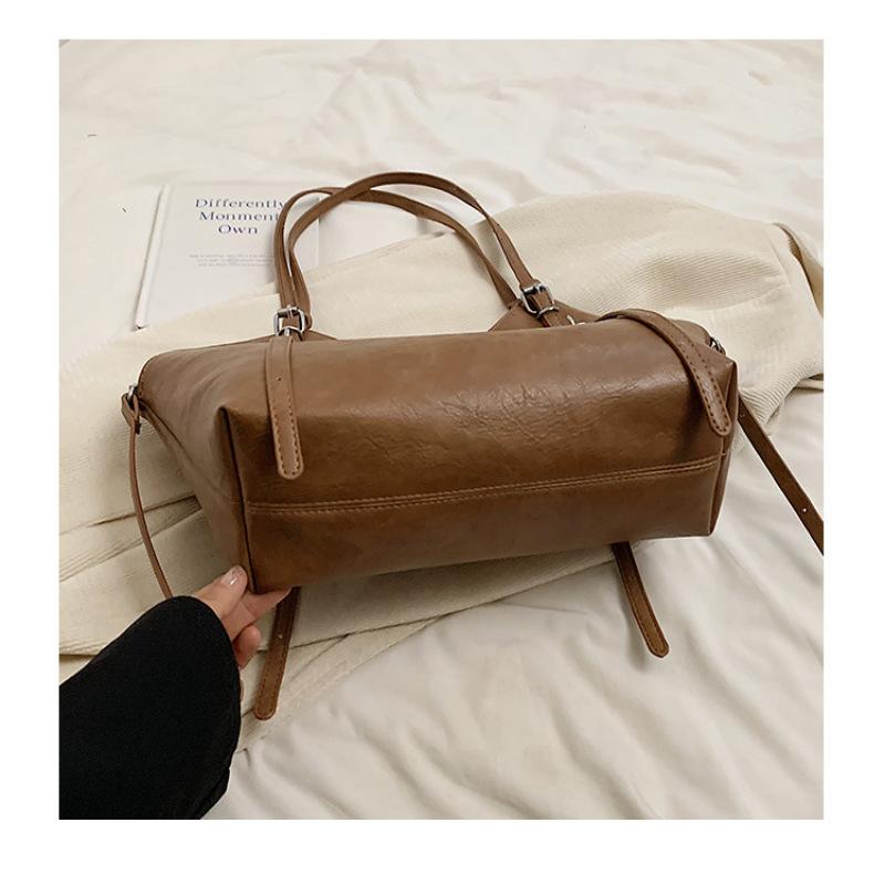 Tooxika New Retro Large Capacity High-end Commuter Bag For Women Simple And Versatile Shoulder Bag