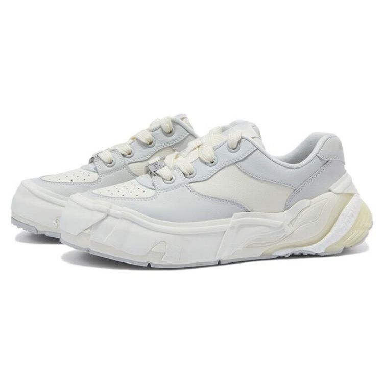 Li Ning Wu Ji BR Comfortable Lightweight Breathable Increased Height Low Top Casual Shoes Women Casual Shoes Off-White AZGT084-2