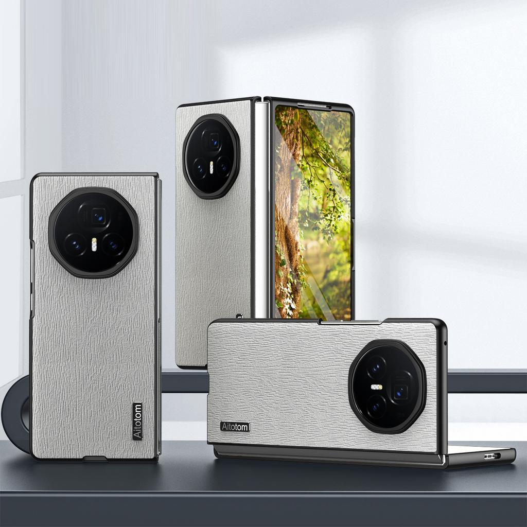 For Honor Magic V5 5G Case Wood Texture PU Leather Coated PC TPU Phone Cover