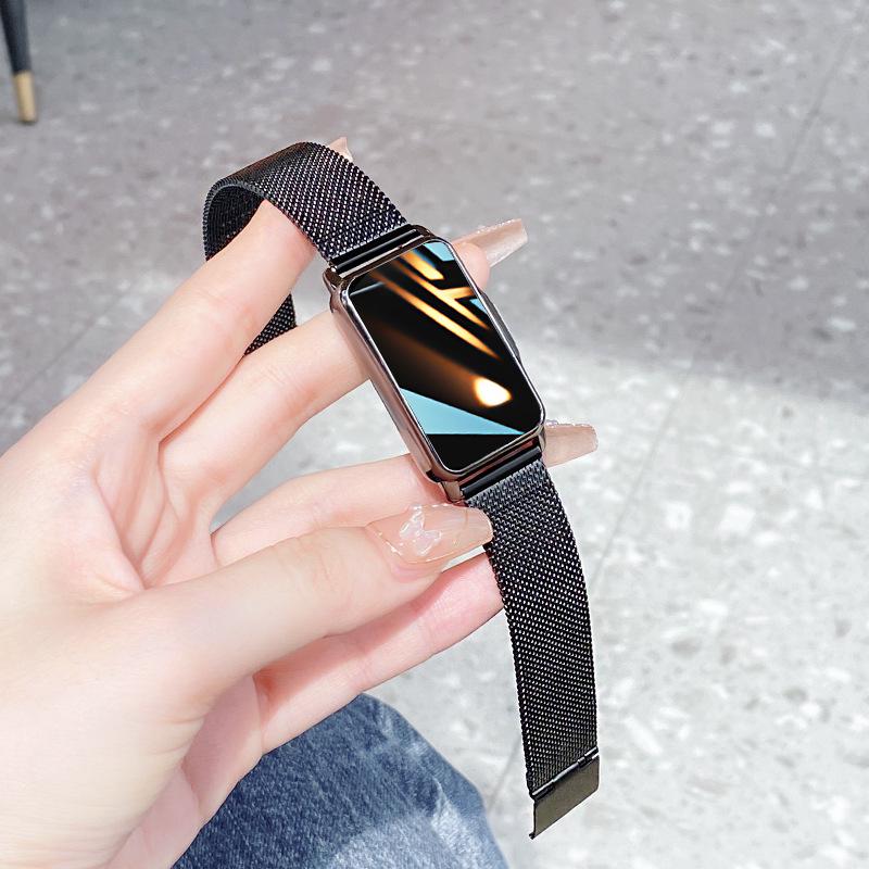 Montre de sport intelligente pour femmes avec moniteur de fréquence cardiaque et podomètre