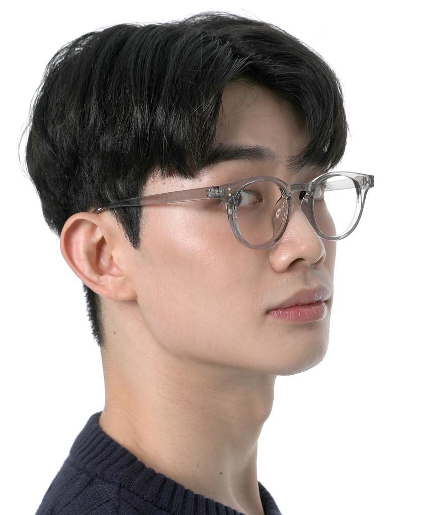 Eseubika Sbka Icon-C04 Blue Light Blocking Horn-Rimmed Glasses