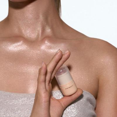 Gesichts-Make-up  – Selbstbräuner & Highlighter