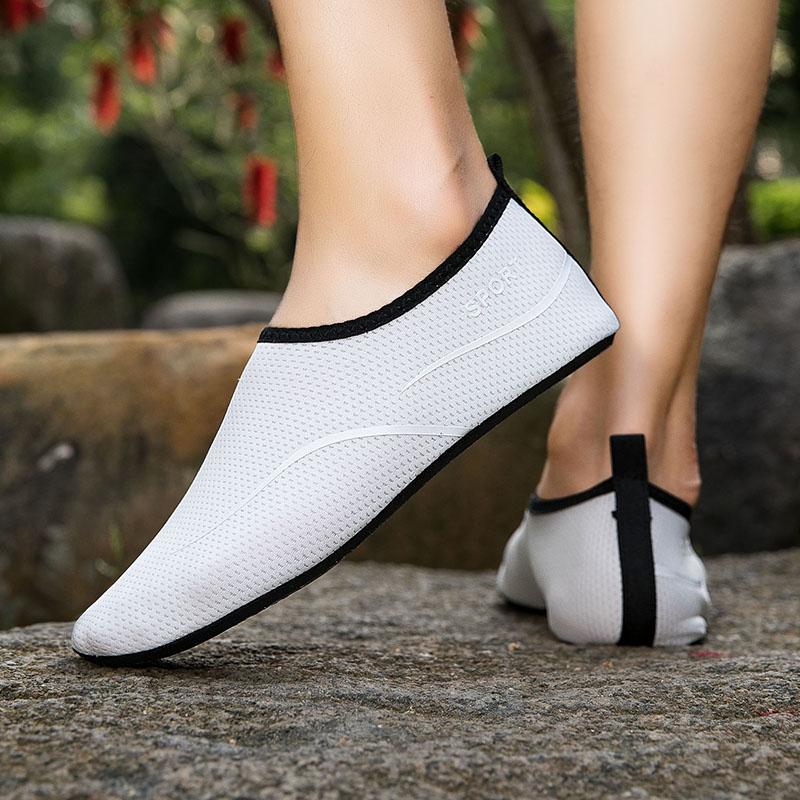 Fashion Diving Shoes Women Aqua Shoes Men Beach Swimming Water Sport Socks Barefoot Sneaker Fitness Dance Swim Surfing Snorkeling Shoe