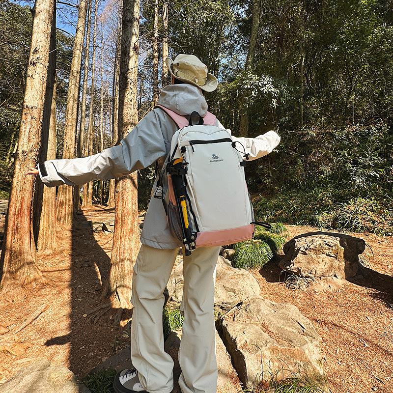 Outdoor Mountaineering Large-capacity Backpack Backpack High-value Fashion Waterproof and Wear-resistant Simple Commuter Waterproof Hiking Bag