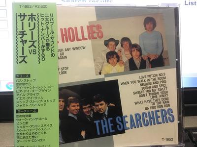 CD HOLLIES, THE SEARCHERS - Hollies Vs The Searchers T1852 TF Japan Rock Used