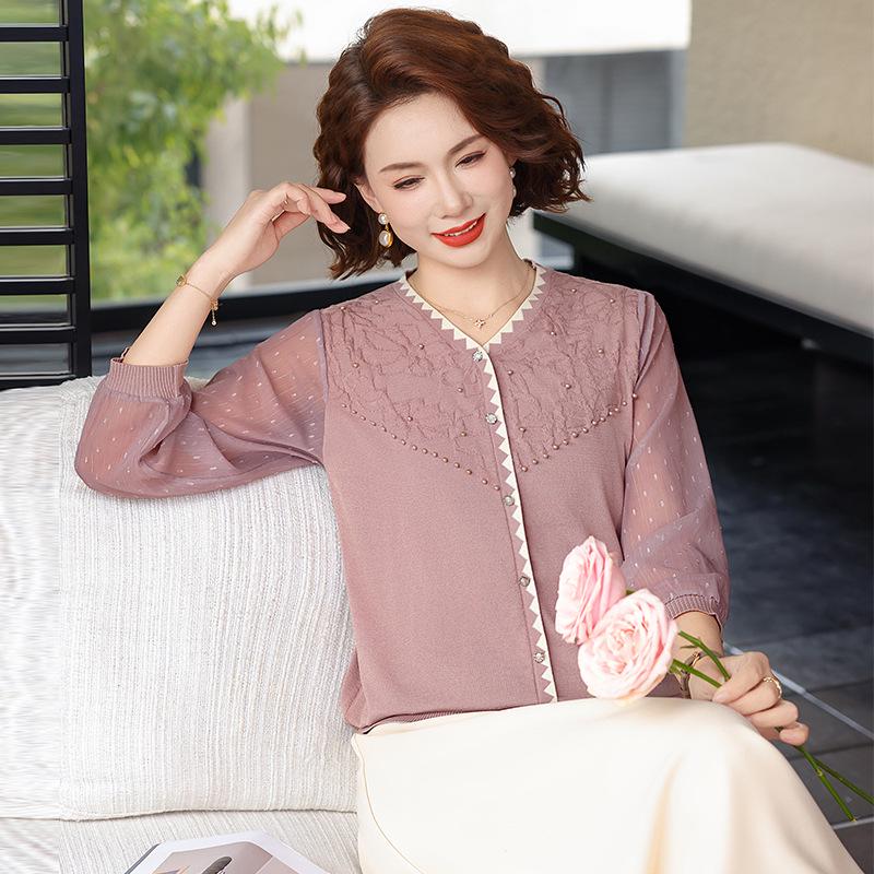 Chic Summer Slimming Blouse - Seven-Sleeve Top for Stylish Middle-Aged and Elderly Women XL (for 50-55kg) серо-коричневый