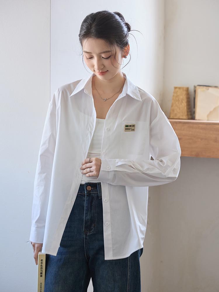 

2026 Spring/Autumn Solid Color Loose Lapel Shirt: Simple, Layered College Style for a High-End Feel Extra Large білий