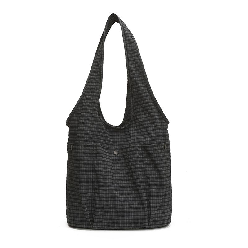 

Nyl Large Capacity Zipper Shoulder Bags Striped New Fashi 2026 High Quality Women s Bags Simple Soft Versatile Handbag чёрный