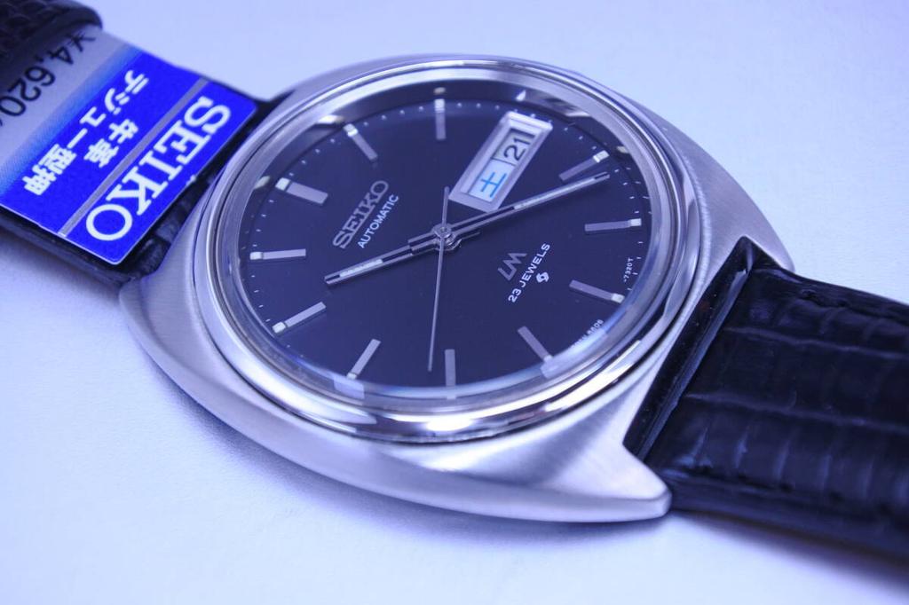 A masterpiece of Japanese 1971 SEIKO Lord Matic Black Dial 23 Jewels Automatic Watch Excellent Condition craftsmanship 5606-7140 Men's
