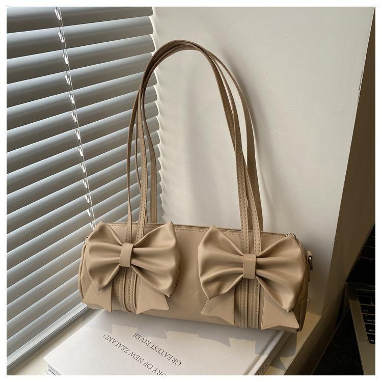 2026 New Model Features Niche High-end Underarm Bag Trendy Bow Design Fashiable Women's Pillow Bag, and A Crossbody Handbag
