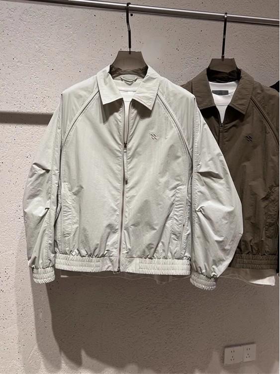 Męska Kurtka z Klapami w Stylu Europejskim 2025: Casualowy top modowy na jesień/zimę