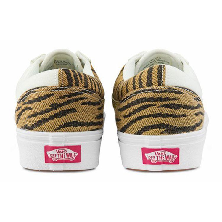Vans ComfyCush Old Skool Le Tigre Unisex Sneakers White Marshmallow Ceylon-Yellow VN0A3WMA4BS