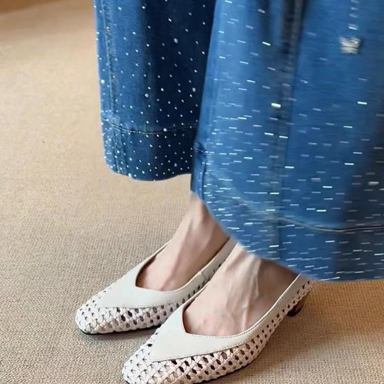Fashion Retro woven hollow style, shallow mouth, thick heel, single shoe for commuting, breathable, round-toe French high heels