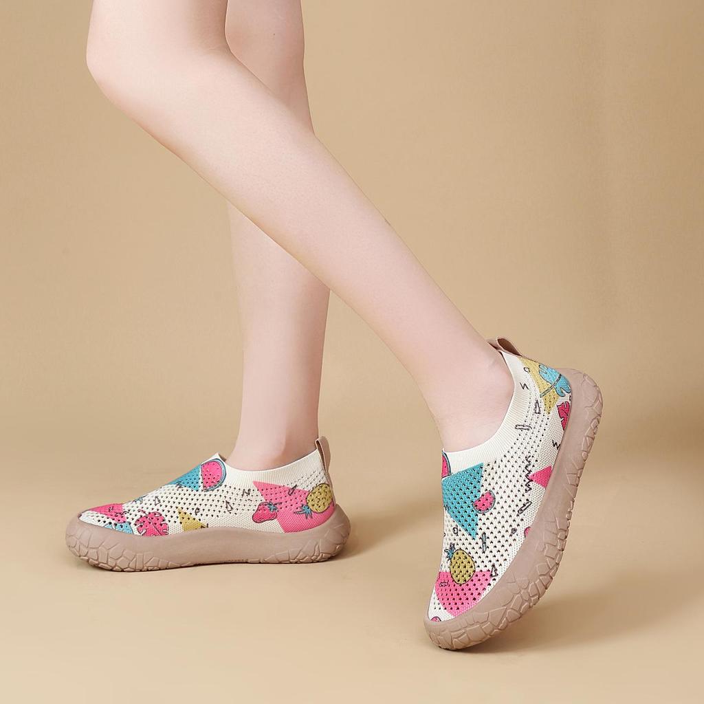 Scarpe da donna slip-on in rete con stampa graffiti di frutta estiva