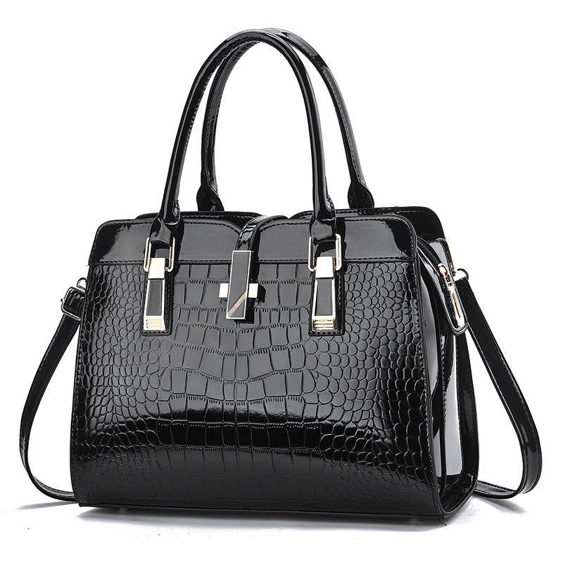 [Cross-border] New 2026 Autumn/Winter Women's Fashion Shiny Leather Crocodile Pattern Shoulder Bag with Large Capacity