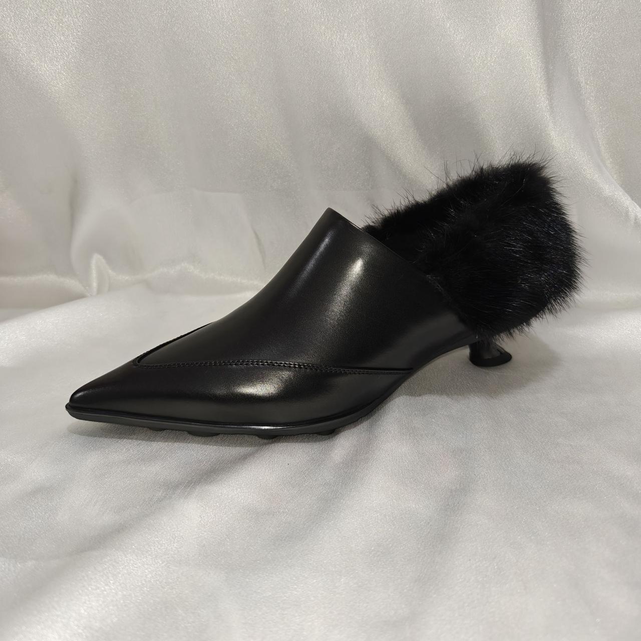 

Туфли женские с острым носком и мехом на среднем каблуке, туфли из плюшевой кожи, тренд 2024 года, элегантные туфли-лодочки для вечеринок, осени, прогулок, Zapatos Mujer 40