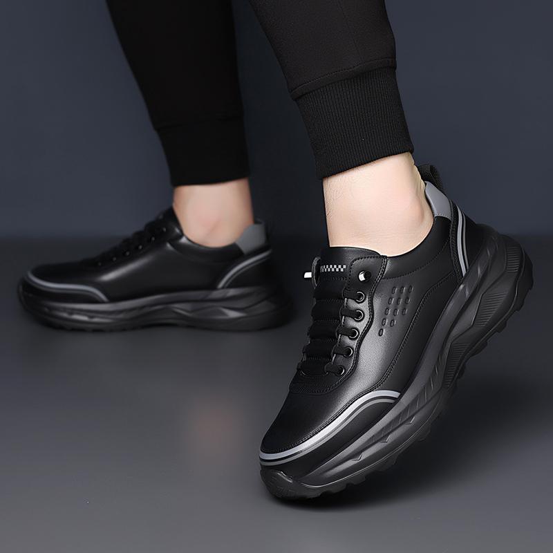Fashion 2025 New Trend Men Casual Shoe Anti-Slip And Wear-Resistant Fashionable Sports Shoe High-Quality Outdoor Anti-Slip Walking Shoes
