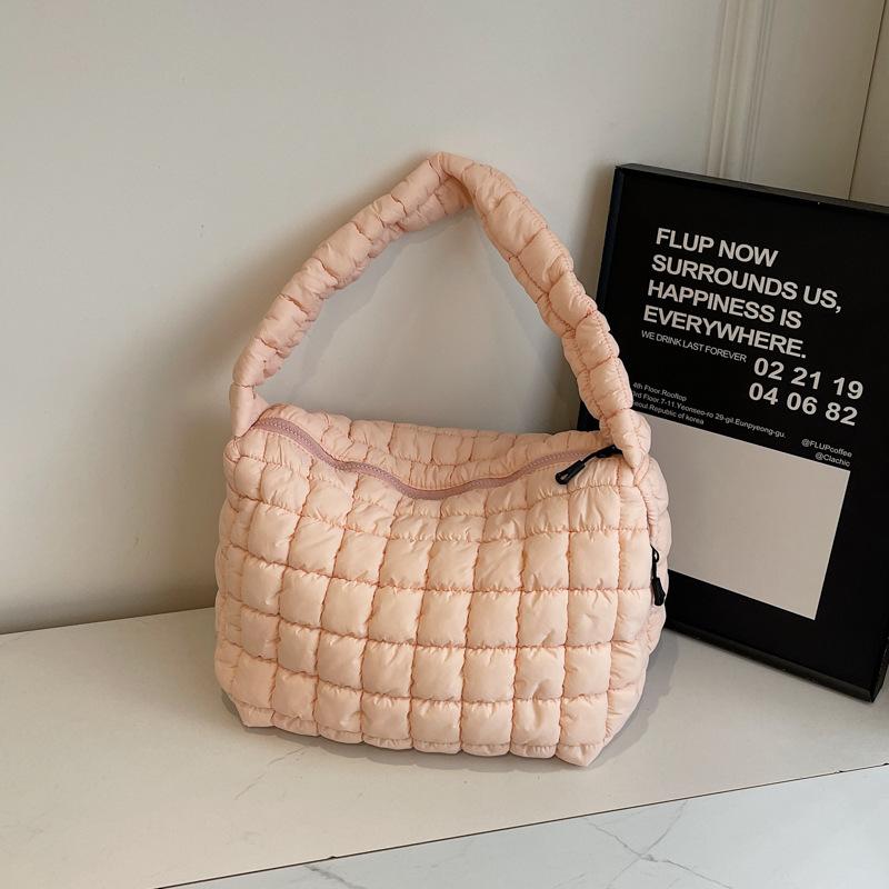 Trendige einfache Diamant-Baumwollkleidung Handtasche Tasche Damen neue Mode Retro Tote Bag Große Kapazität Personalisierte Achseltasche