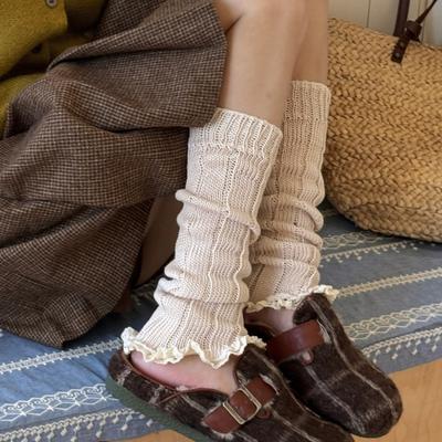 Damen Herbst- und Winter Süße und Vielseitige Einfarbige Spitzenplüschsocken